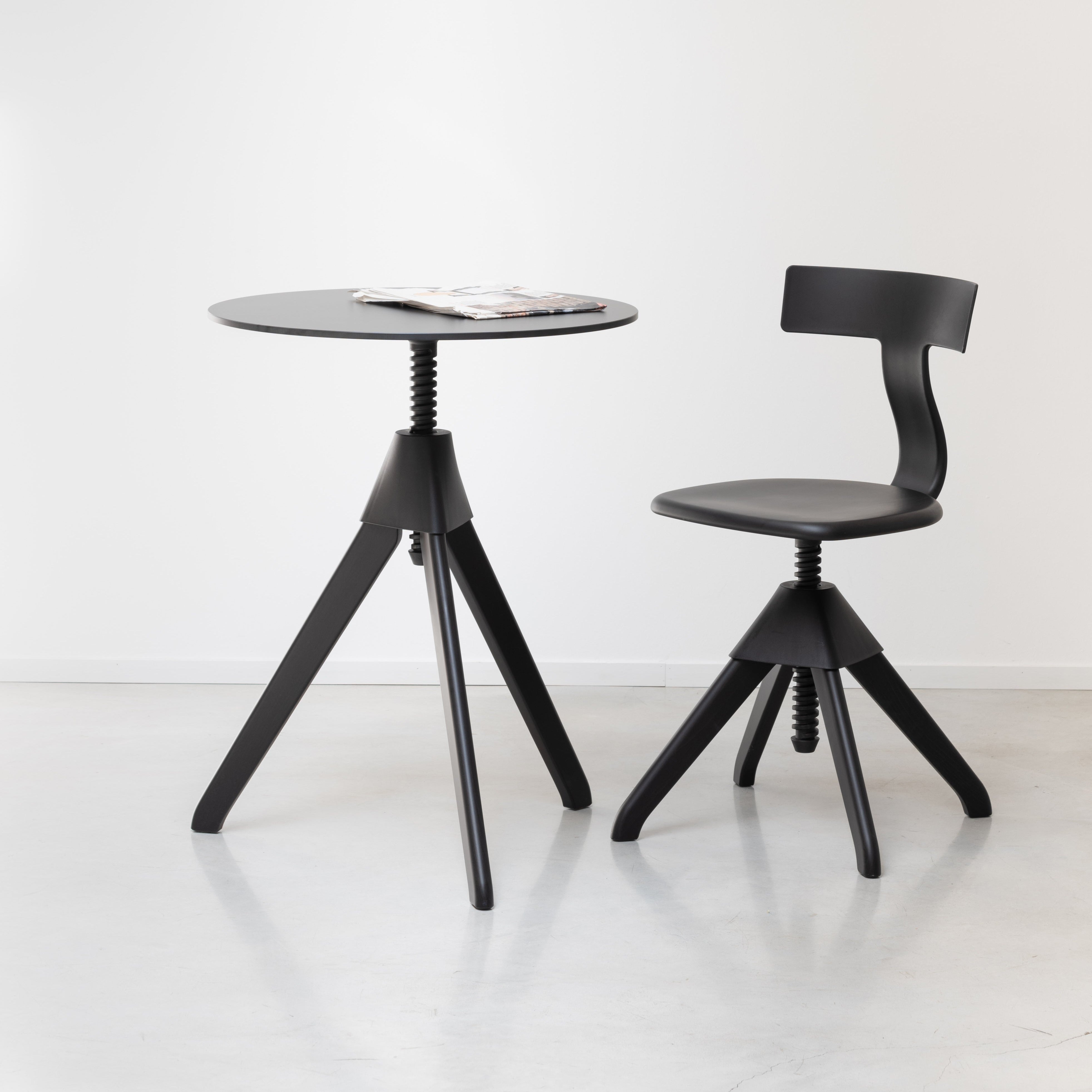 Magis Topsy The Wild Bunch Adjustable Table