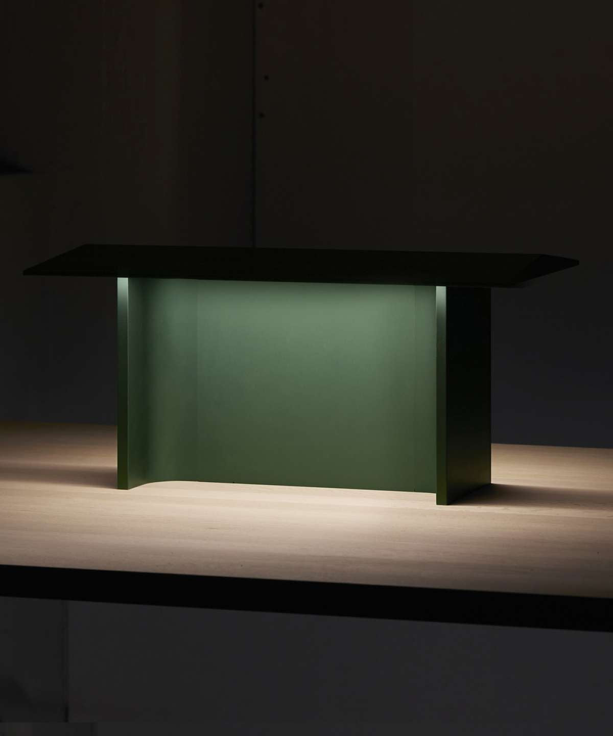 Luceplan Fienile Table Light