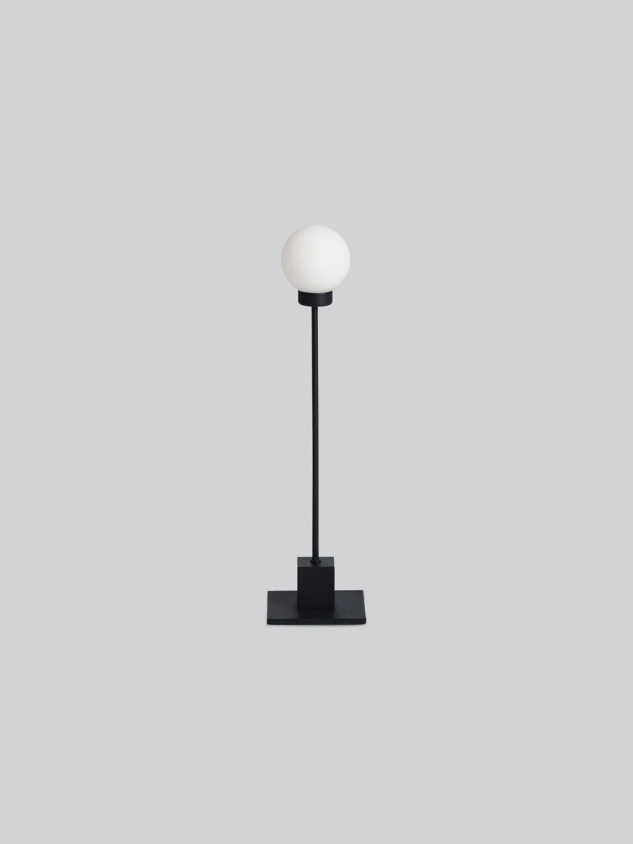 Northern Snowball Table Light