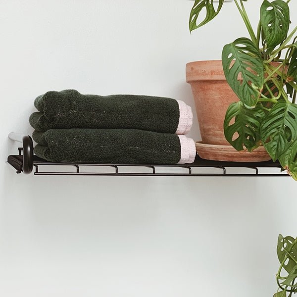 d line Towel Shelf Knud Holscher | Panik Design