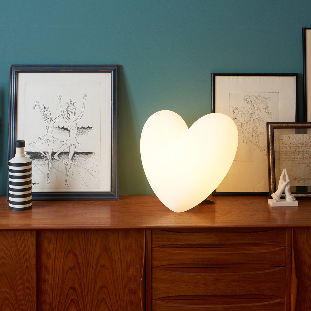 Slide Design Heart Table Light