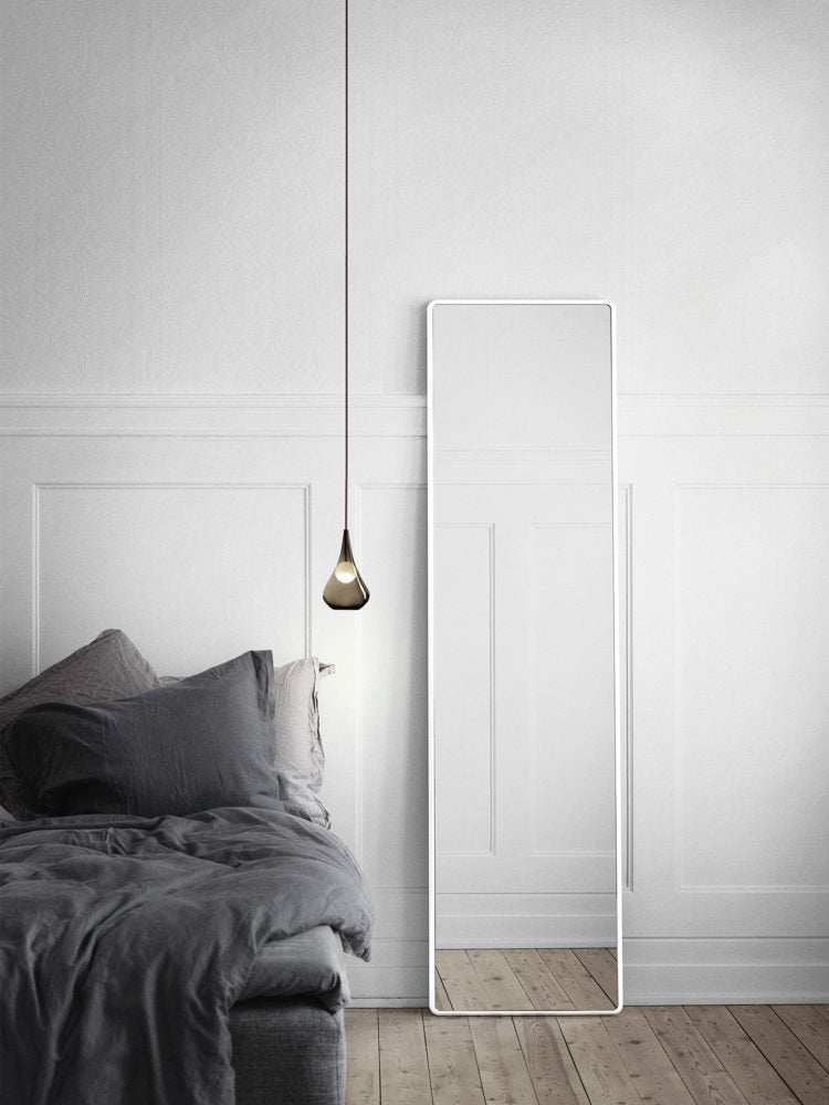 Vipp 913 Large Wall Mirror White
